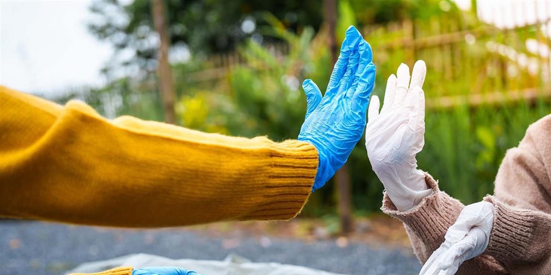 Fundraise for Your Group with the Roseridge Spring Clean-Up!